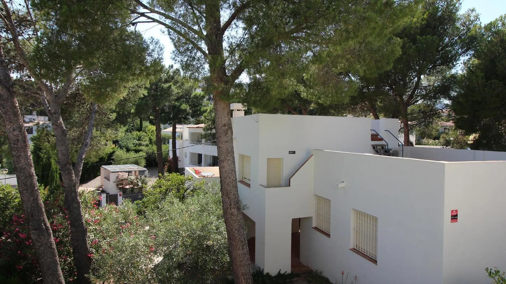 Casa Con Jardin A 100M De La Playa De La Farella, Wifi Y Garaje Privado - Es-228-175 Villa Llanca 0*,  Spain